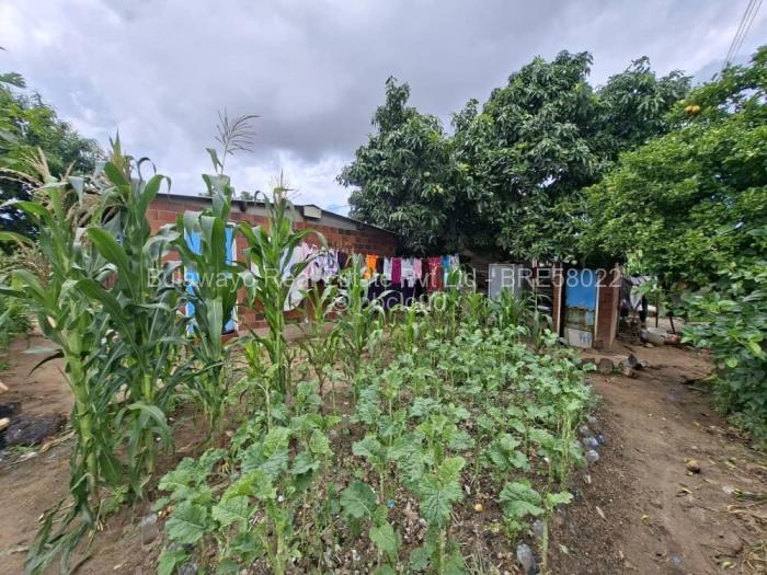 2 Bedroom House for Sale in Magwegwe, Bulawayo