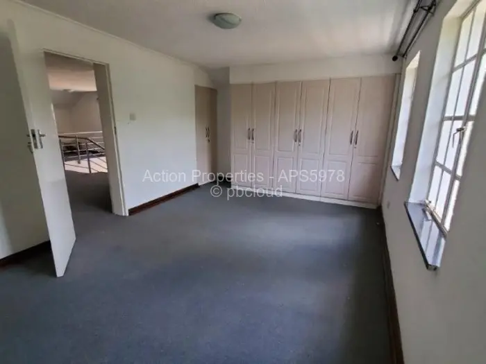 Townhouse/Cluster to Rent in Borrowdale, Harare