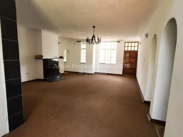 Townhouse/Cluster to Rent in Borrowdale, Harare