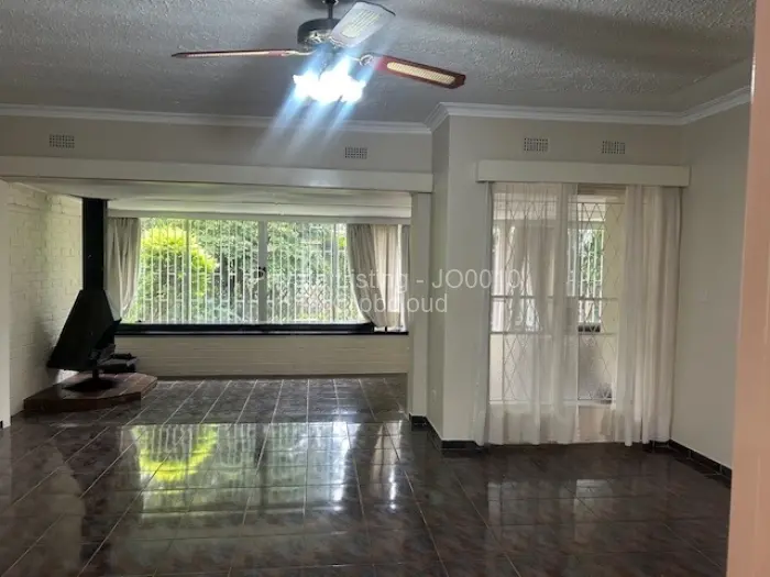 Flat/Apartment to Rent in Avondale, Harare