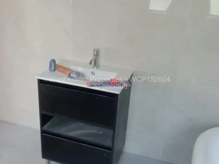 Flat/Apartment for Sale in Greendale, Harare