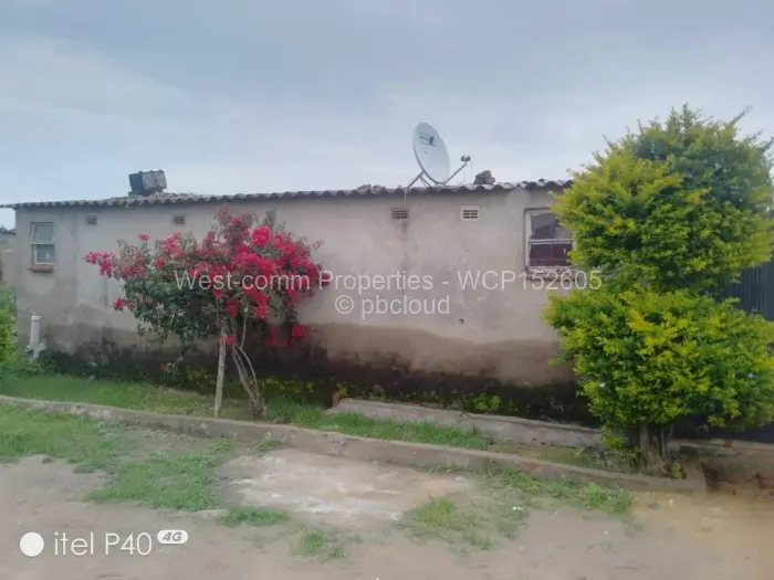 2 Bedroom House for Sale in Glen View, Harare