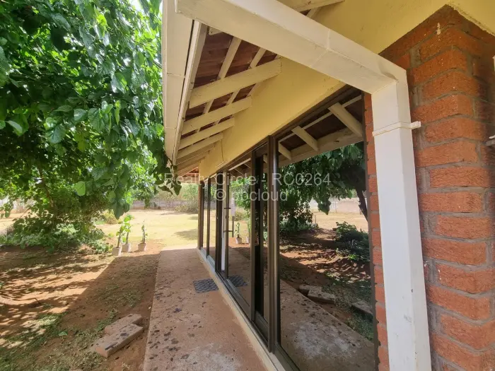 4 Bedroom House to Rent in Mount Pleasant