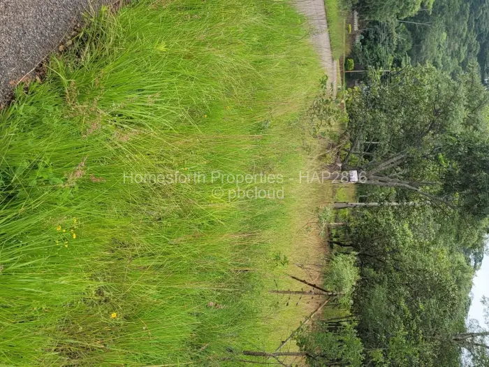 21 Bedroom House for Sale in Lake Chivero, Lake Chivero