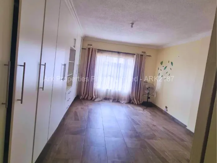 5 Bedroom House for Sale in Belvedere, Harare