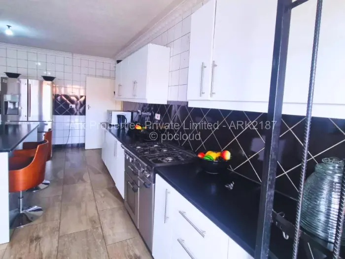 5 Bedroom House for Sale in Belvedere, Harare