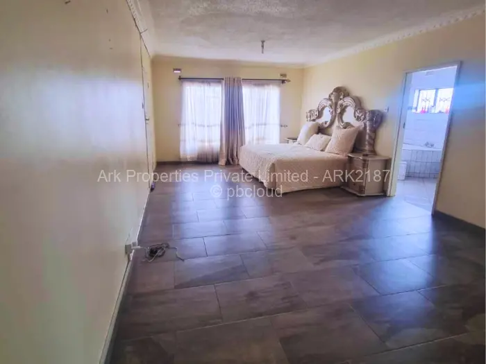 5 Bedroom House for Sale in Belvedere, Harare