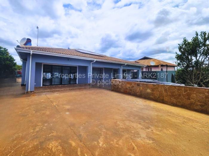 5 Bedroom House for Sale in Belvedere, Harare
