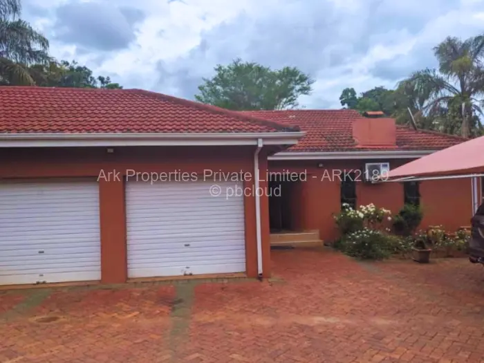 4 Bedroom House for Sale in Borrowdale Brooke, Harare