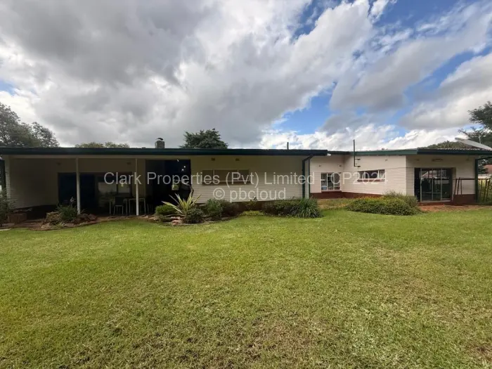 Office to Rent in Alexandra Park