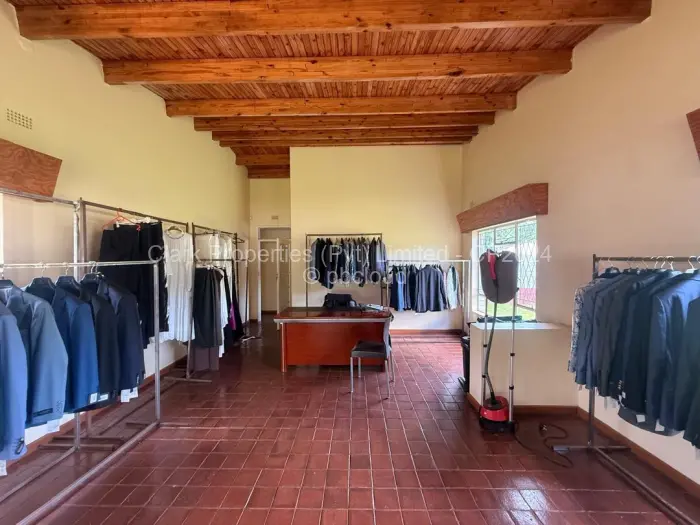 Office to Rent in Alexandra Park