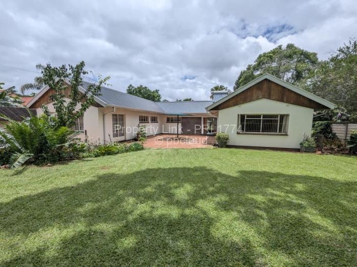 5 Bedroom House for Sale in Avondale, Harare