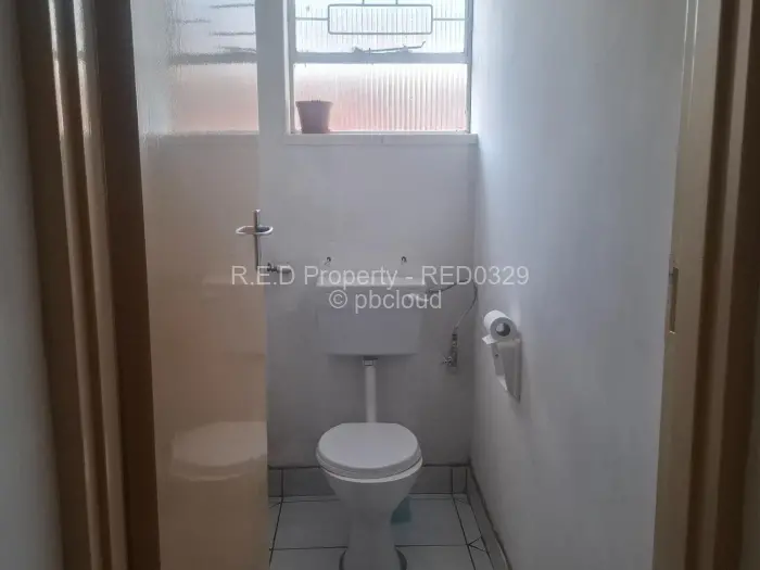 Flat/Apartment for Sale in Paddonhurst, Bulawayo