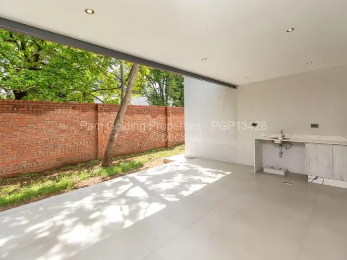 Townhouse/Cluster for Sale in Strathaven, Harare