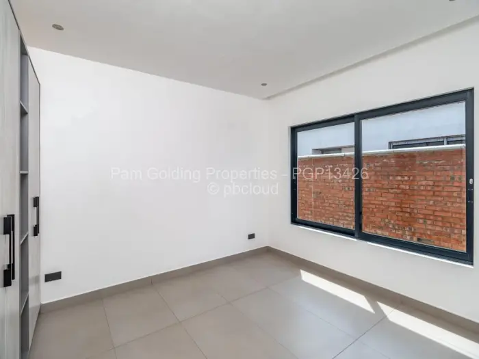 Townhouse/Cluster for Sale in Strathaven, Harare