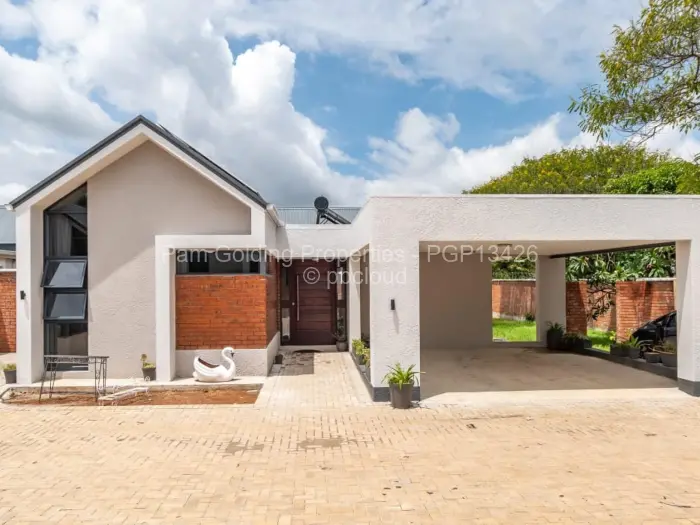 Townhouse/Cluster for Sale in Strathaven, Harare