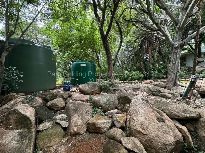 4 Bedroom House for Sale in Burnside, Bulawayo