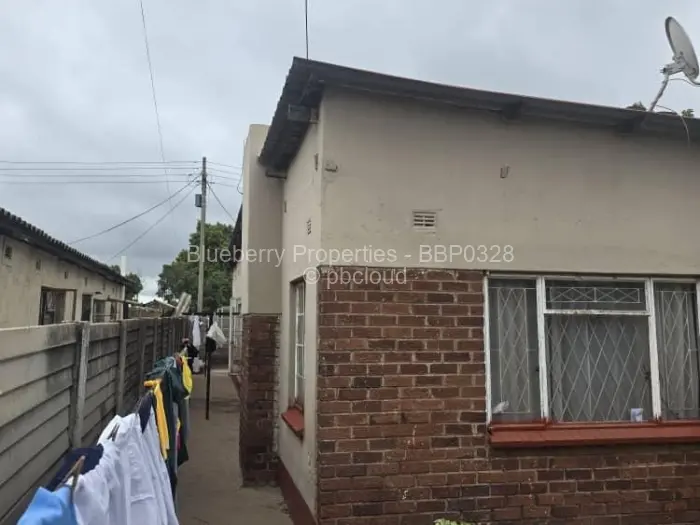 4 Bedroom House for Sale in Katanga, Norton