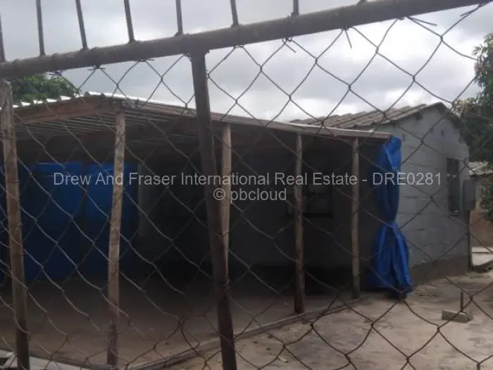 2 Bedroom House for Sale in Glen Norah, Harare