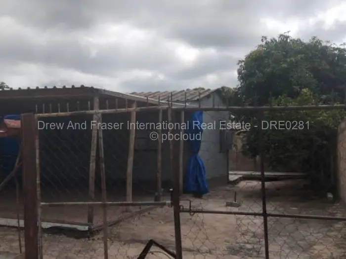 2 Bedroom House for Sale in Glen Norah, Harare