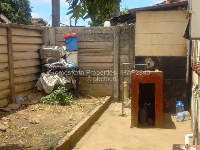 3 Bedroom House for Sale in Glen View, Harare