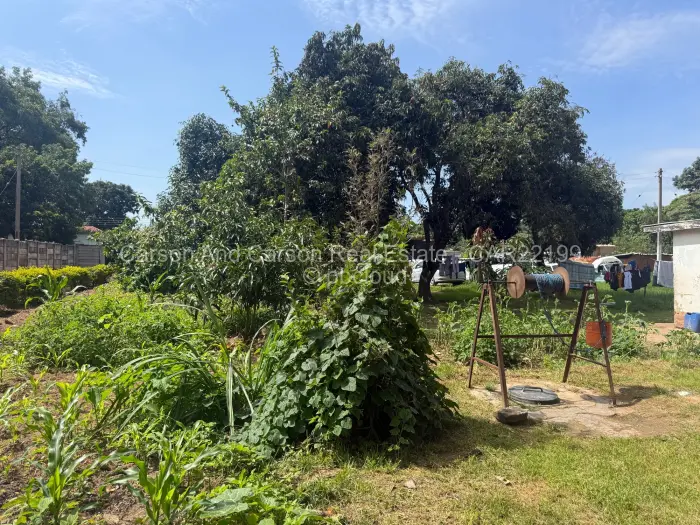 5 Bedroom House for Sale in Waterfalls, Harare