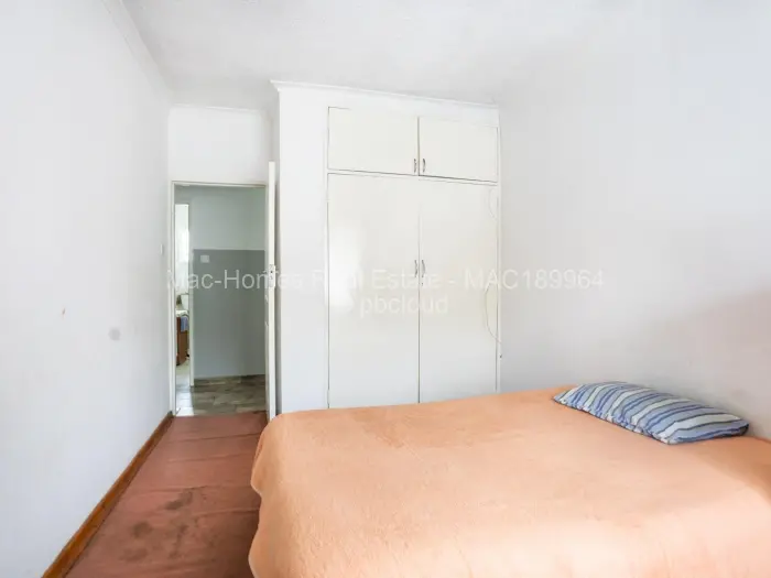 7 Bedroom House for Sale in Chisipite, Harare