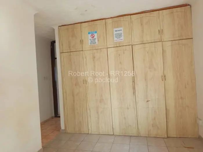 5 Bedroom House to Rent in Mount Pleasant, Harare