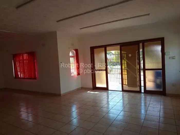 5 Bedroom House to Rent in Mount Pleasant, Harare