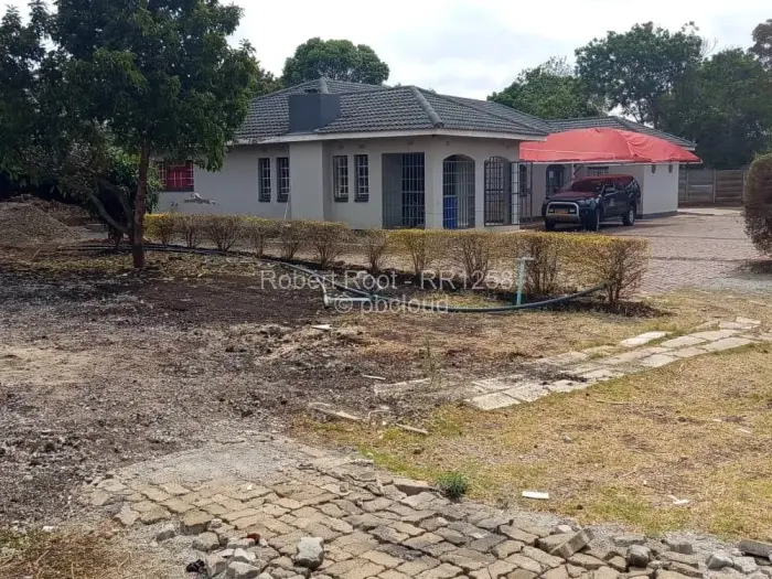 5 Bedroom House to Rent in Mount Pleasant, Harare