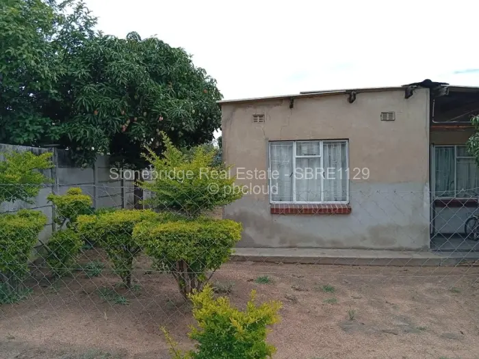 4 Bedroom House for Sale in Pumula, Bulawayo