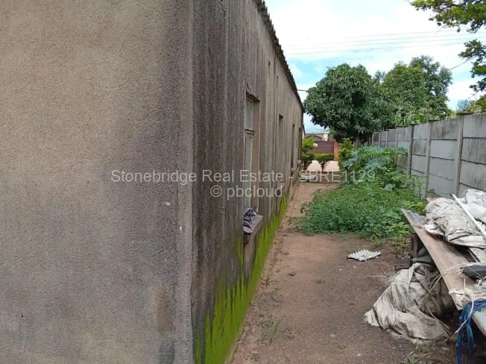 4 Bedroom House for Sale in Pumula, Bulawayo