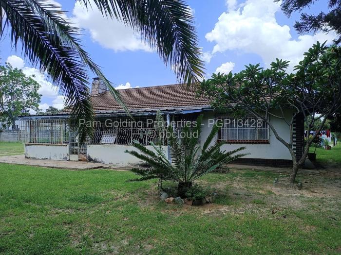 3 Bedroom House for Sale in Waterfalls, Harare