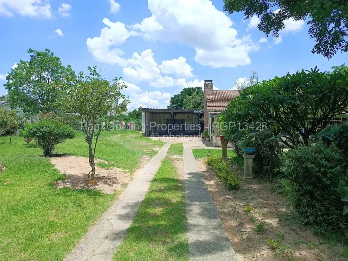 3 Bedroom House for Sale in Waterfalls, Harare