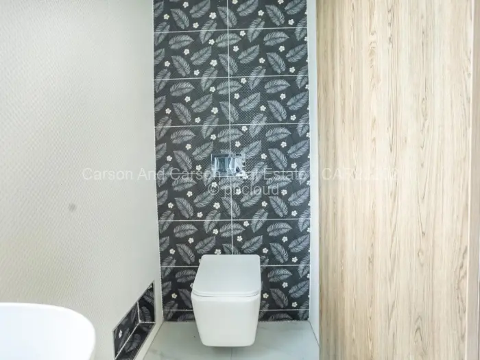 Townhouse/Cluster to Rent in Greencroft, Harare