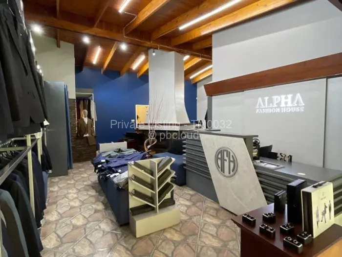 7 Bedroom House to Rent in Alexandra Park, Harare