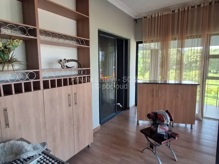 Townhouse/Cluster to Rent in Borrowdale, Harare