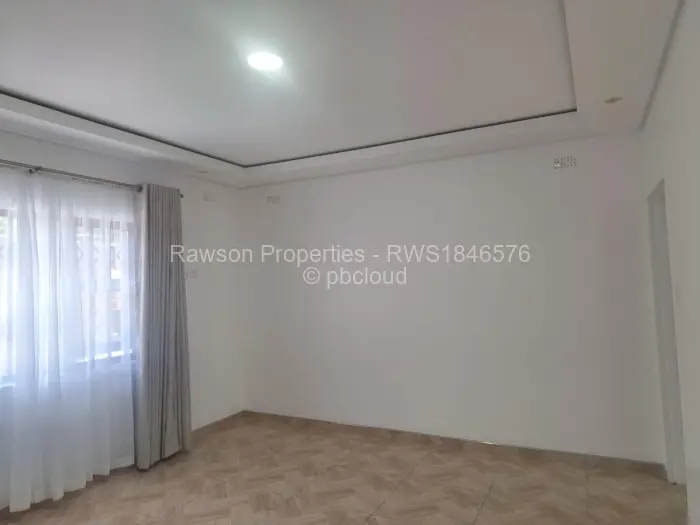 Townhouse/Cluster to Rent in Greendale North