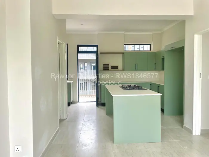 Townhouse/Cluster for Sale in Vainona, Harare