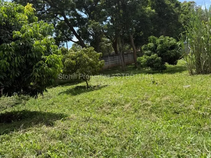 Commercial Stand for Sale in Glen Lorne, Harare