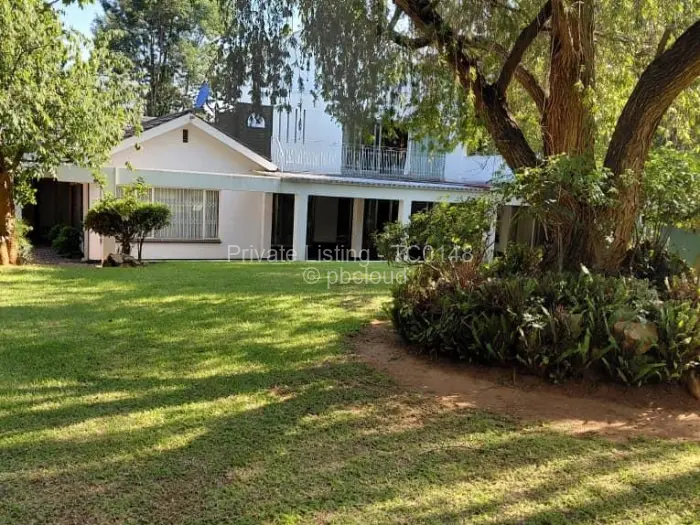 7 Bedroom House to Rent in The Grange, Harare