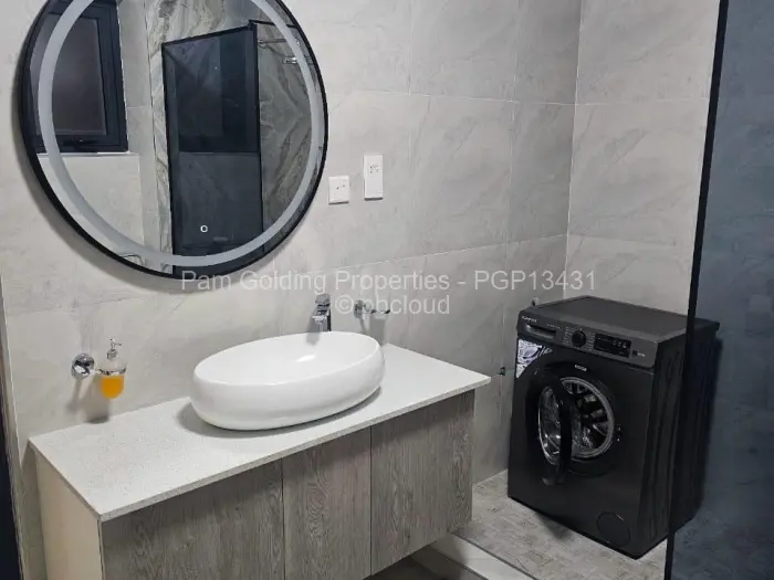 Flat/Apartment to Rent in Borrowdale West