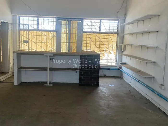 Retail/Shop to Rent in Southerton