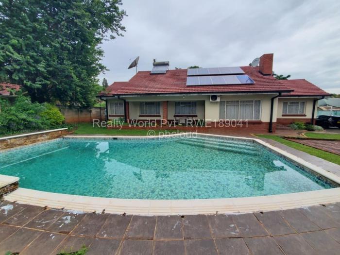 5 Bedroom House to Rent in Hillside, Harare