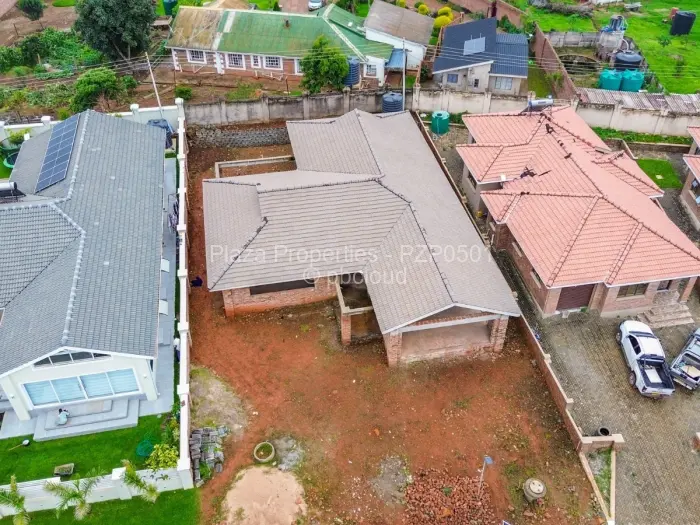 Townhouse/Cluster for Sale in Hogerty Hill, Harare