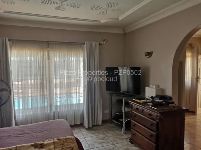 4 Bedroom House for Sale in Borrowdale West, Harare