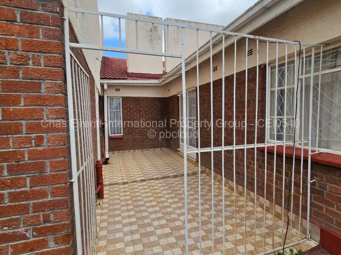 3 Bedroom House for Sale in Marlborough, Harare