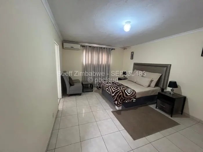 5 Bedroom House to Rent in Upper Hillside