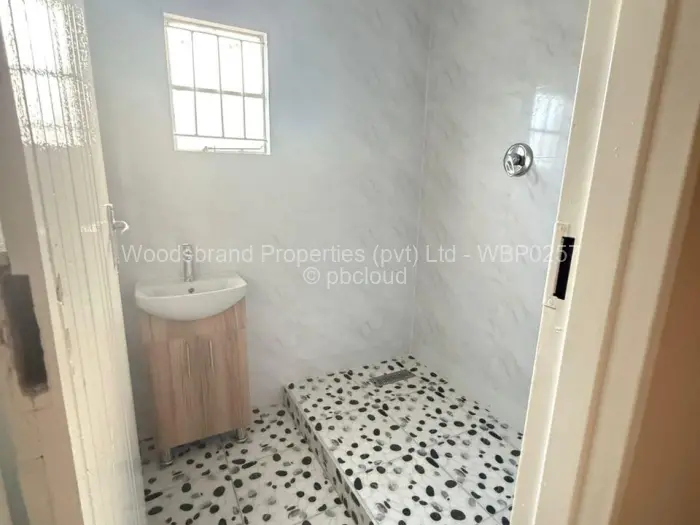 4 Bedroom House to Rent in Ruwa, Ruwa