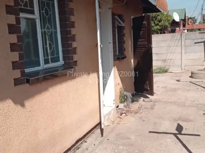 3 Bedroom House for Sale in Budiriro, Harare